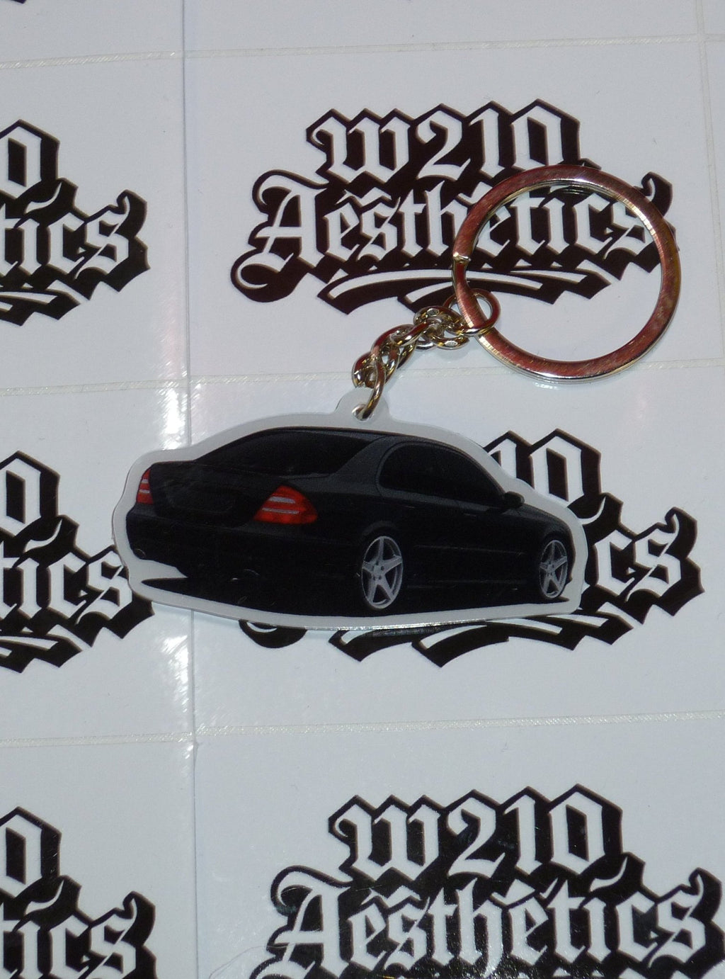 Mercedes - Benz W211 Acrylic Keychain - SaveTheClassics